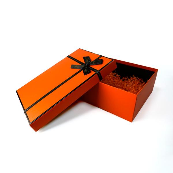 Упаковка изысканная коллекция одежда упаковка роскошный подарочный ящик с лентой