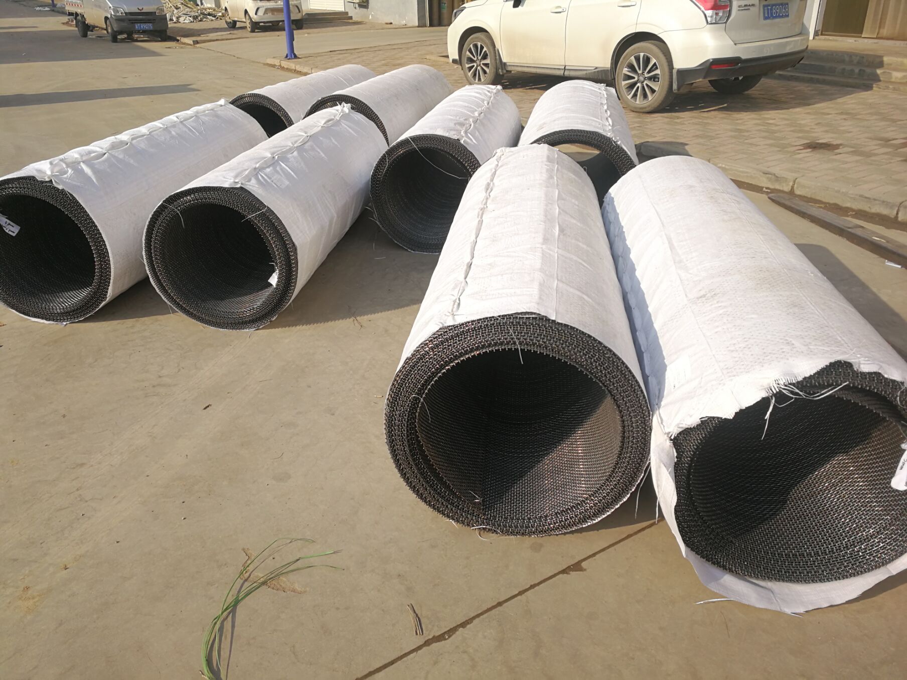 Manganese Steel Crimped Wire Mesh with 6mm Wire Diameter and 100mm Opening Size for Customized Mining Screen Panels