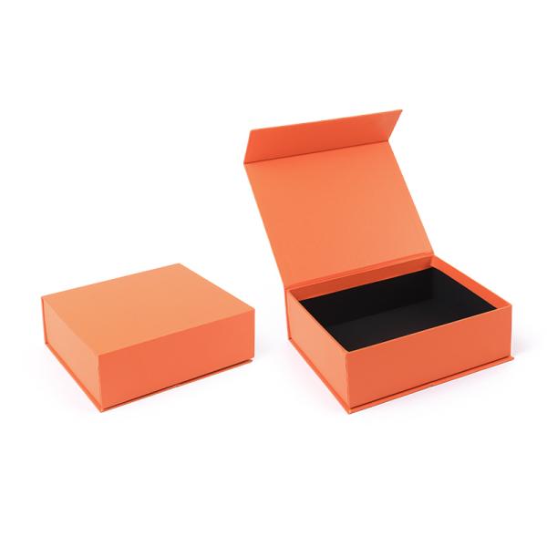 Paper jewelry Gift Box Packaging Eco Friendly Cardboard orange Magnetic Jewelry Box