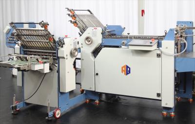 Tipo de condução de dobramento de papel da engrenagem da largura da máquina 480mm do folheto de alta velocidade