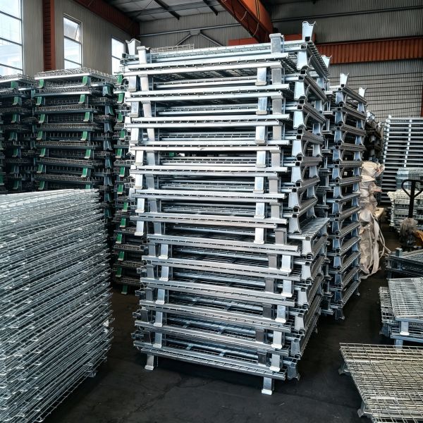 Standardized Warehousing And Turnover Equipment Welded From High-strength Metal Wires.