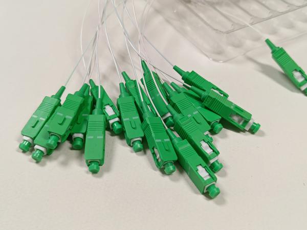 Mini Tube 1x16 Fiber Optical Splitter SCAPC PLC Blister Packing White Color