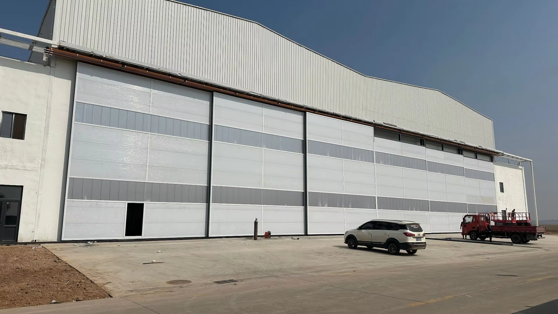 Modern Prefabricated Lightweight Steel Frame Airplane Steel Hangar Storage Room Building