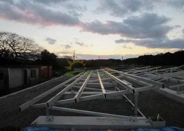 OEM Solar Panel Tilt Frame Mounting Structure Great Flexibility For Pitched Rooftop