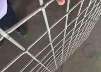 La serrure de trou de fente a serti par replis le grillage 0,047