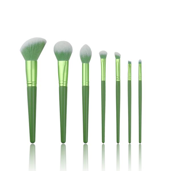 Green Makeup Tools A Set Of Seven Beauty Tools For Effortless Application
