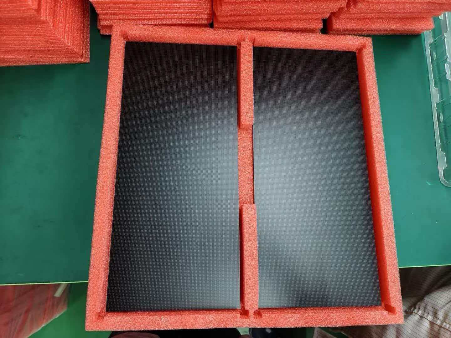 Waterproof COB Fine Pixel Pitch LED Displays 600 Nits Brightness High Contrast Ratio