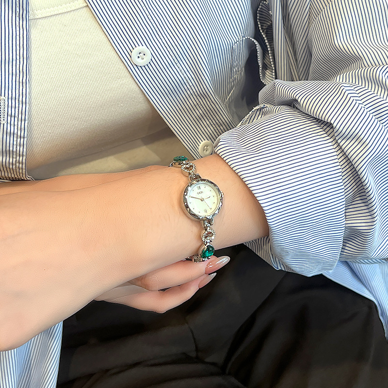 Elegant Traditional Business Wristwatch Crafted from Materials Featuring Water Resistance and Comfortable Fit for Long Hours at Work