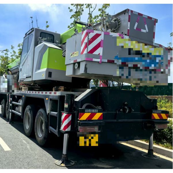 2021 Zoomlion 50-Ton ZTC500A in Shanghai, China