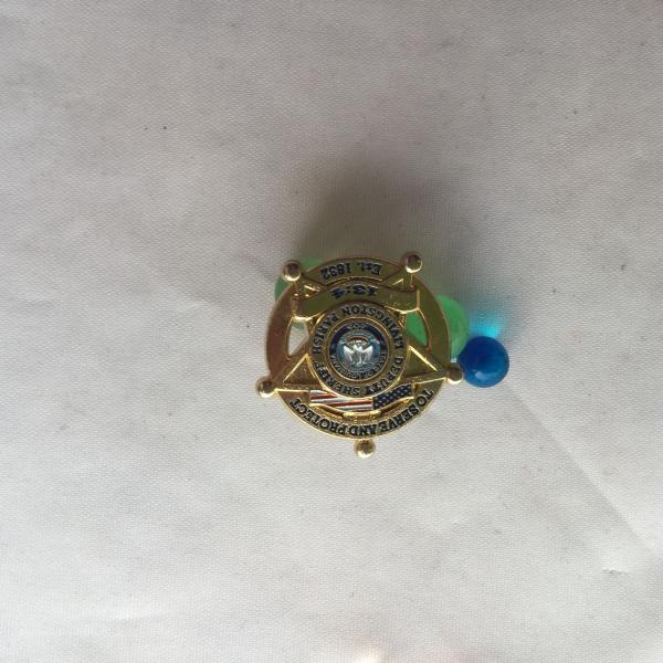 Satained Glass Beauty Lapel Pin Zinc Alloy Badge with two metal butterfly