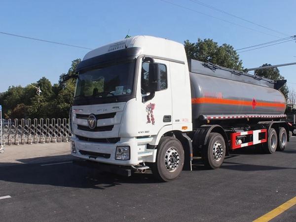 FOTON AUMAN 8x4 24.68cbm Chemical Tank Truck For Flammable Fluid Methanol Ethanol
