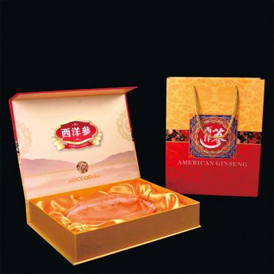 CMYK Printing 157g Coated Paper Magnetic Closure Gift Boxes