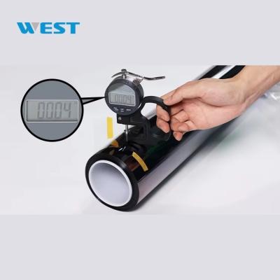 Película de tinte nano cerámica de 4 millones para ventanas de automóviles. Protege las ventanas del automóvil. Película de tinte solar para accesorios de automóviles.