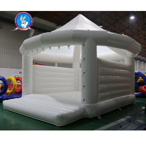 White Wedding Inflatable Bounce House with Canopy and Mesh Walls for Elegant Events