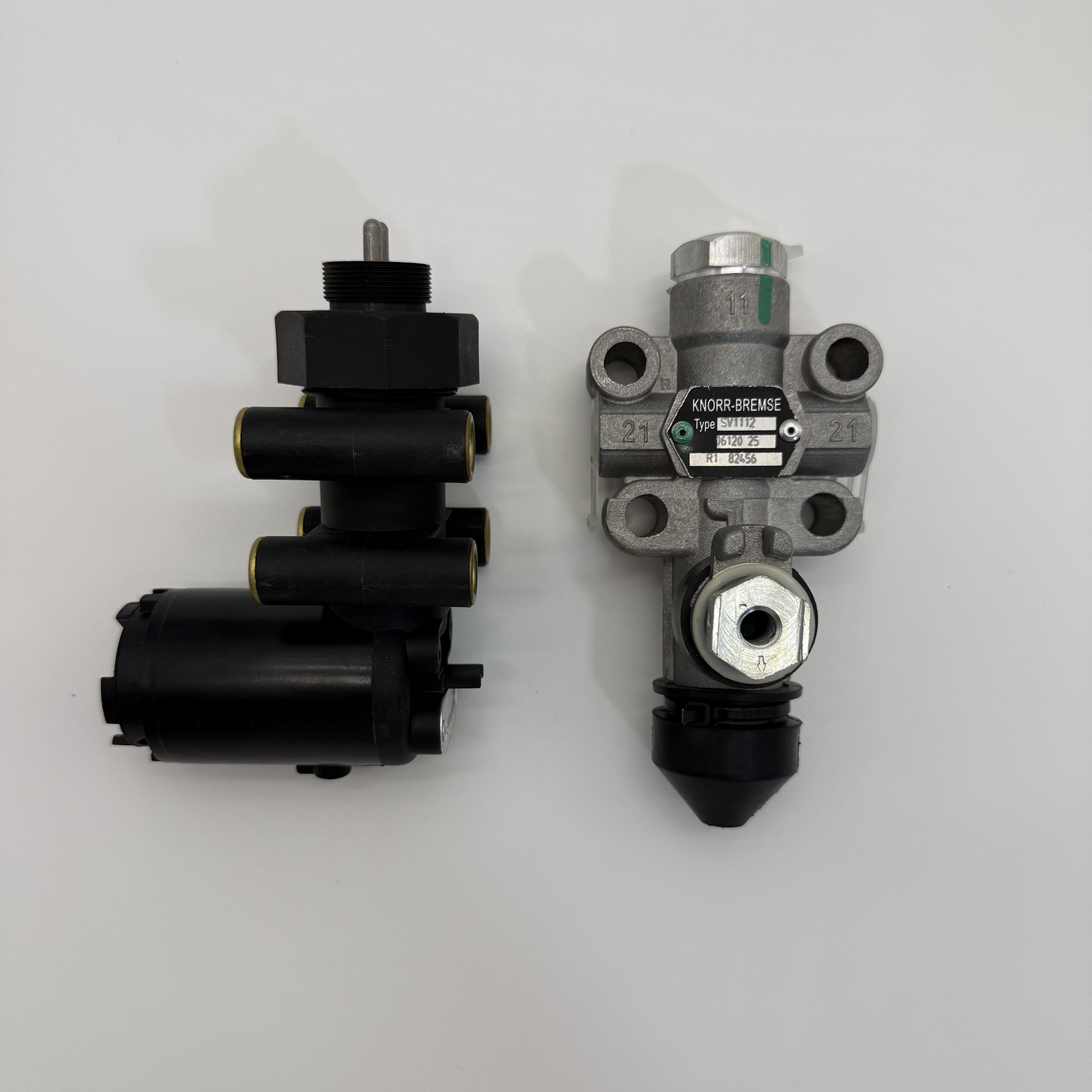 Coach Air Bag Height Valve, 3 Port Thread & Quick Connect Height Control Valve