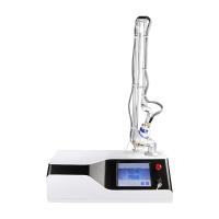 Médecine esthétique Machine populaire pour le traitement de la peau à base de CO2 fractionné et de laser vaginal 2 en 1 système