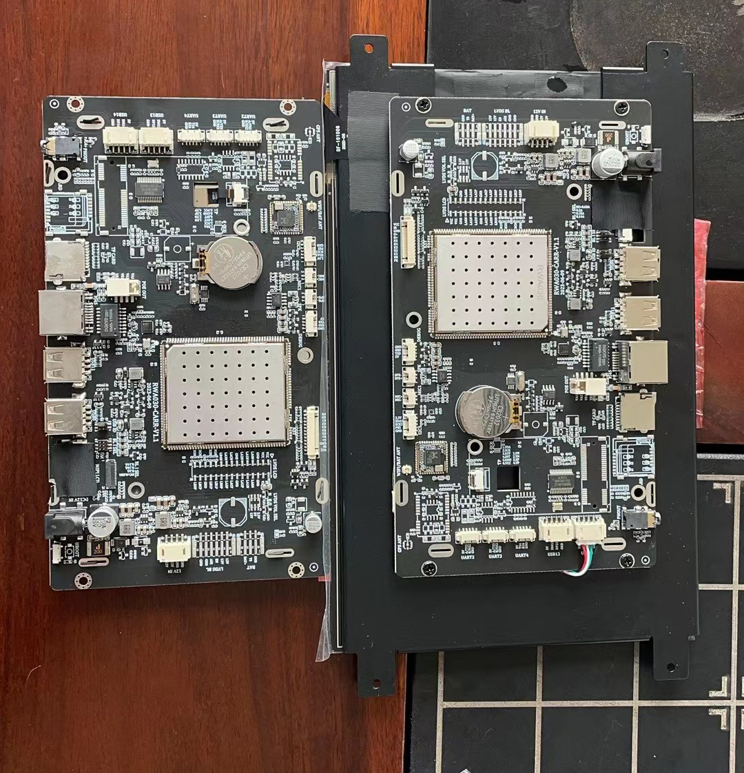 10.1 и 7-дюймовый TFT дисплей с материнской платой и GSM и WIFI и GPS Android 10, разрешение 1024*768