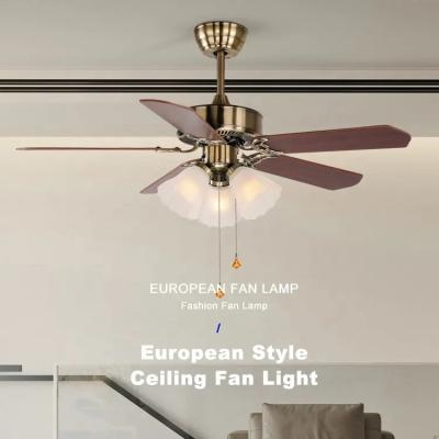 Modern European Luxury Decorative Solid Wood Blade Zipper 220V Ceiling Fan With Light