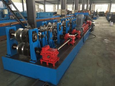 Rolo hidráulico anterior, rolo da emenda da posição do canal de C que forma a máquina para as construções de aço