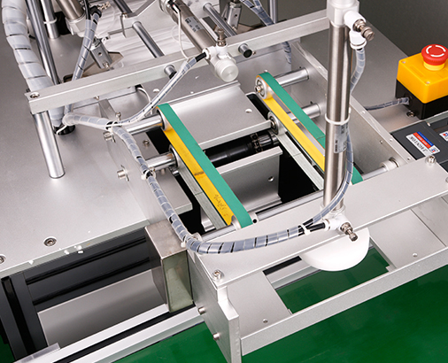 Energy Efficiency  Automatic Medical Surgery Mask Making Machine