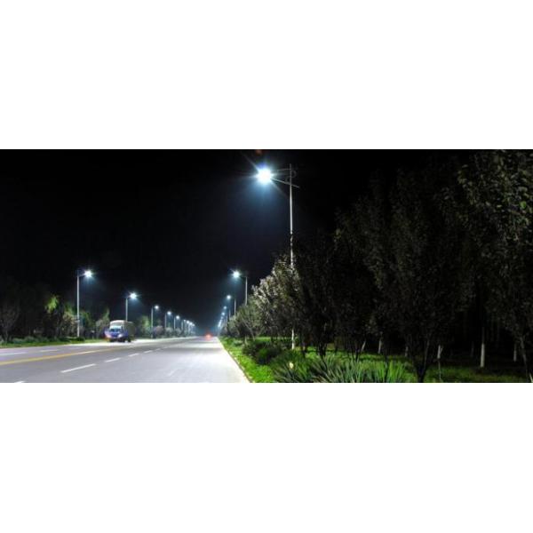 130lm/W Energy Saving Solar Street Lamp , Ip66 Outdoor LED Street Light