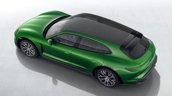 New energy pure electric 761 horsepower electric motor 2022 Pors che Taycan Turbo S Cross Turismo 5 door 4 seat station wagon