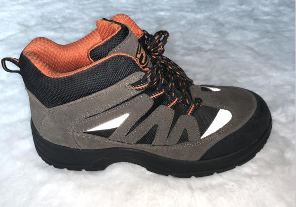 Non Slip Men 	PU Sole Safety Shoes Smash Resistant For Winter Construction