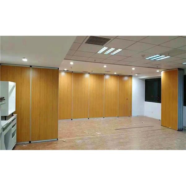 Ресторан гостиницы сползая акустические разделы рассекателей звукоизолированного номера стены/смертной казни через повешение раздела