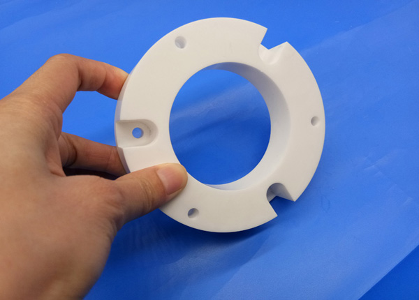 Large Size Machining Ceramic Parts Zirconia / Alumina Ceramic 4 Bolt Round Blind Flange