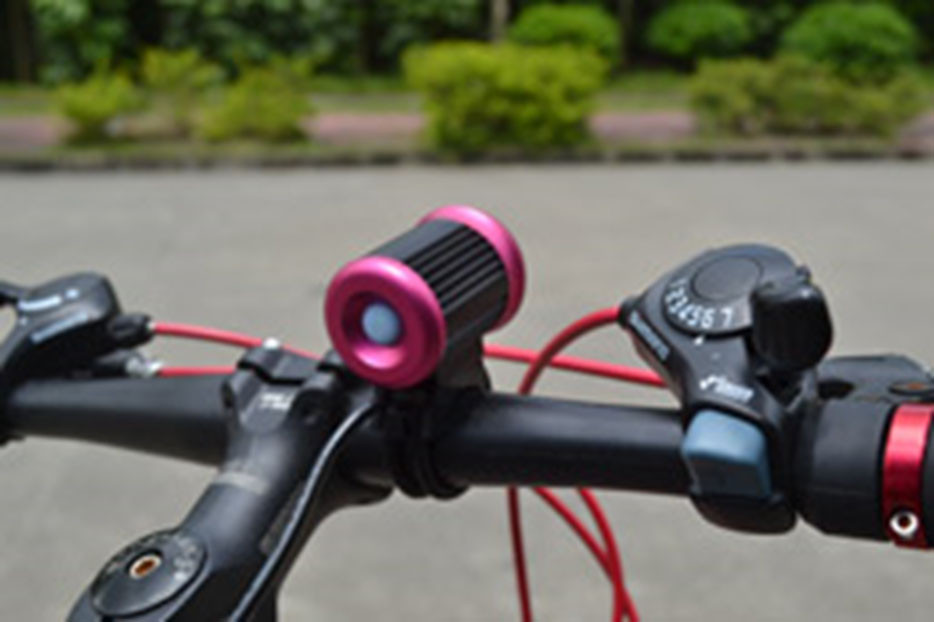 Aluminum alloy 10 Watt Rechargeable LED Bike Lights , 1200 lumen bicycle light