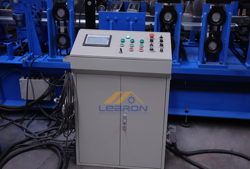 Крен шкафа PLC Сименс формируя CNC машины обрабатывает ролик на токарном станке