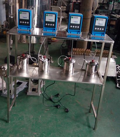 Grande linha de produção máquinas dos doces de Gummies de processamento softcandy do gelatim dos doces da geleia do ISO do CE de 600kg /h