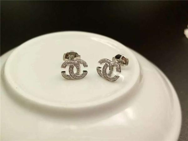  Logo Earrings in 18K White Gold Pave Diamonds Fashion Lady Jewelry Global Shipping