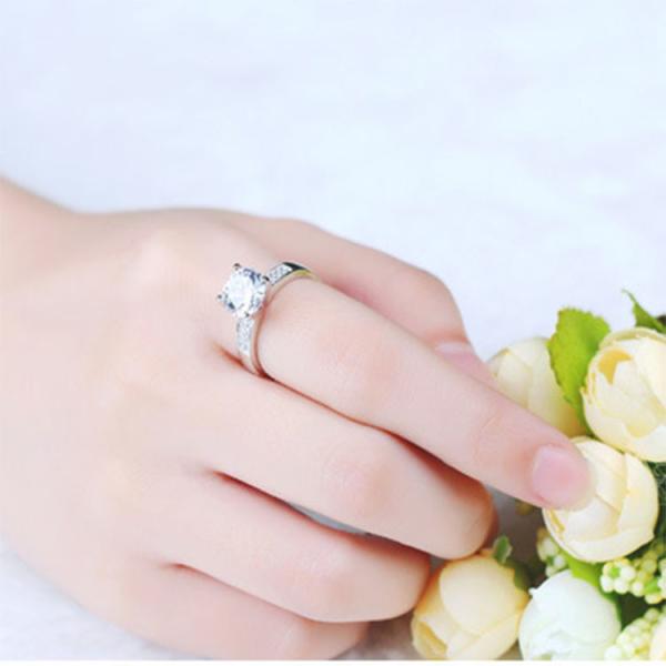 Women 925 Silver Brilliant CZ Diamonds Wedding Engagement Ring  (RE663)