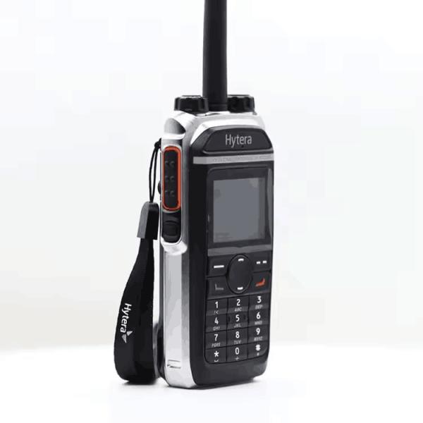 PD685 Dmr Walkie Talkie Portable à l'épreuve de l'explosion à deux voies Radio GPS Walkie Talkie