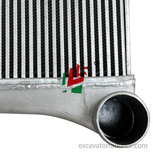 Jinlong Bus Radiator Intercooler 211600010 Assembly Aluminum Passenger Car Engine Cooling System Water Tank For Bus