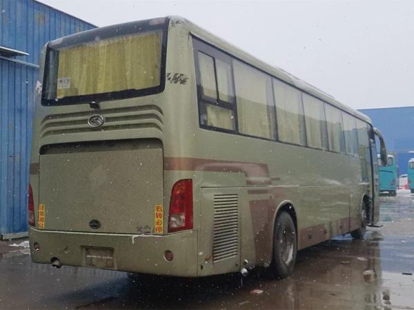 55seats Passenger Used Kinglong Bus 243kw XMQ6122 Manual Transmission Yuchai Engine