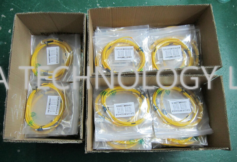 Гибкий провод 2.0mm оптического волокна дуплекса LC/UPC LC/UPC SM с зажимом Zipcord
