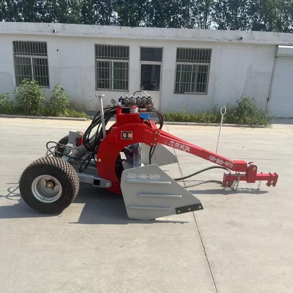 2.5m Agricultural Laser Grader Red Curved Beam Red White Colour Ground leveling