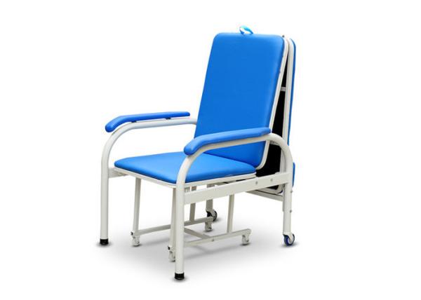 Cama assistente de dobramento médica com a cadeira para a sala do paciente hospitalizado