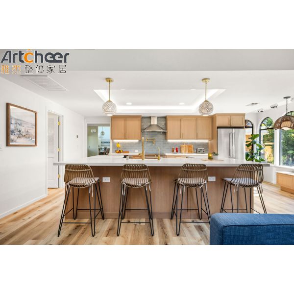 Modern Solid Wood Kitchen Cabinet with Customized Color and 3 Years Guarantee