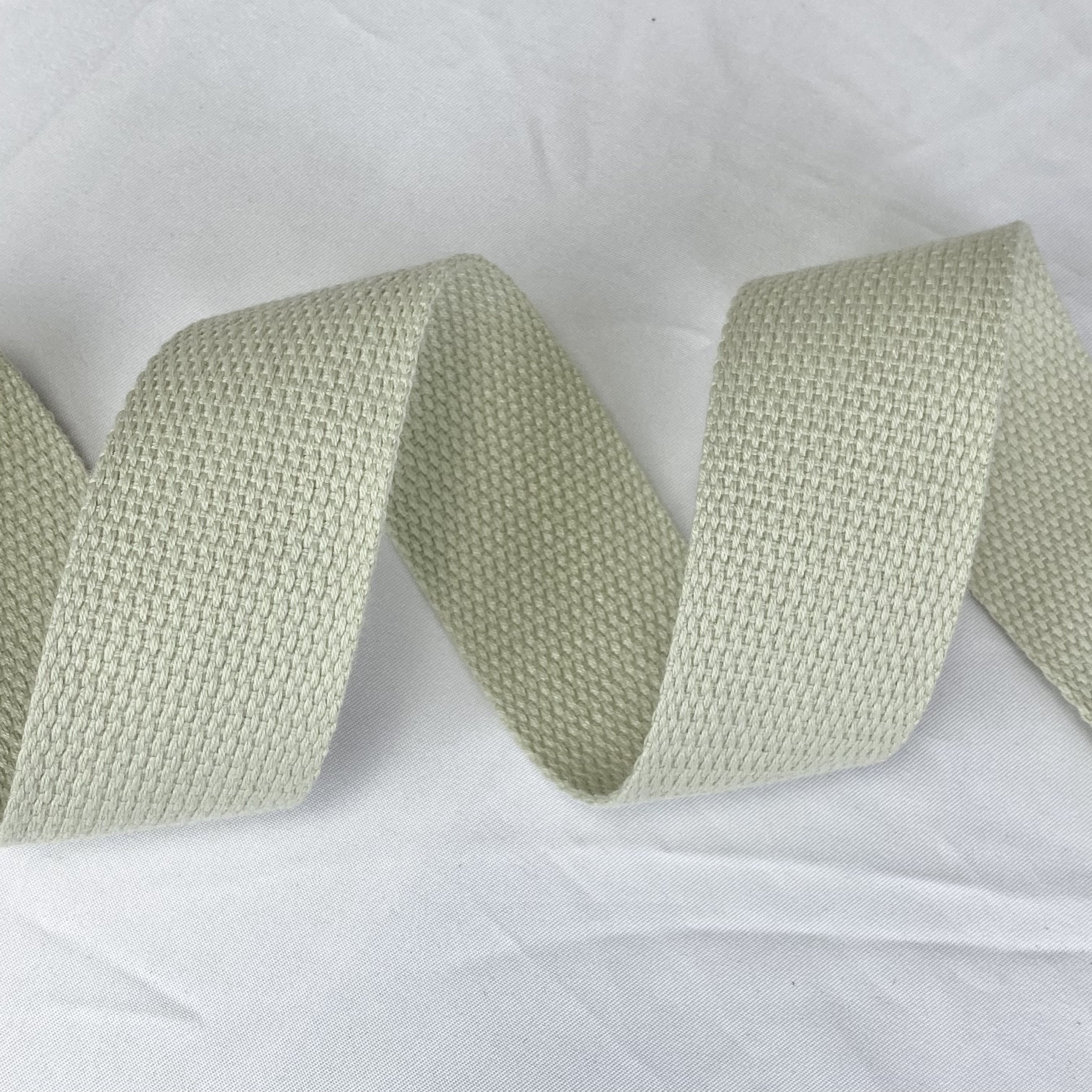 Soft bead Polyester-cotton webbing in a variety of colors Dupont Tote bag strap Textiles