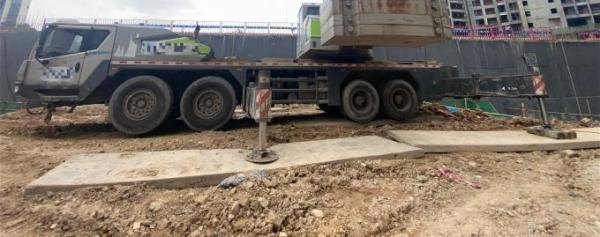 80T Used Mobile Cranes With Two Hooks 2021 Model Zoomlion ZTC800V653