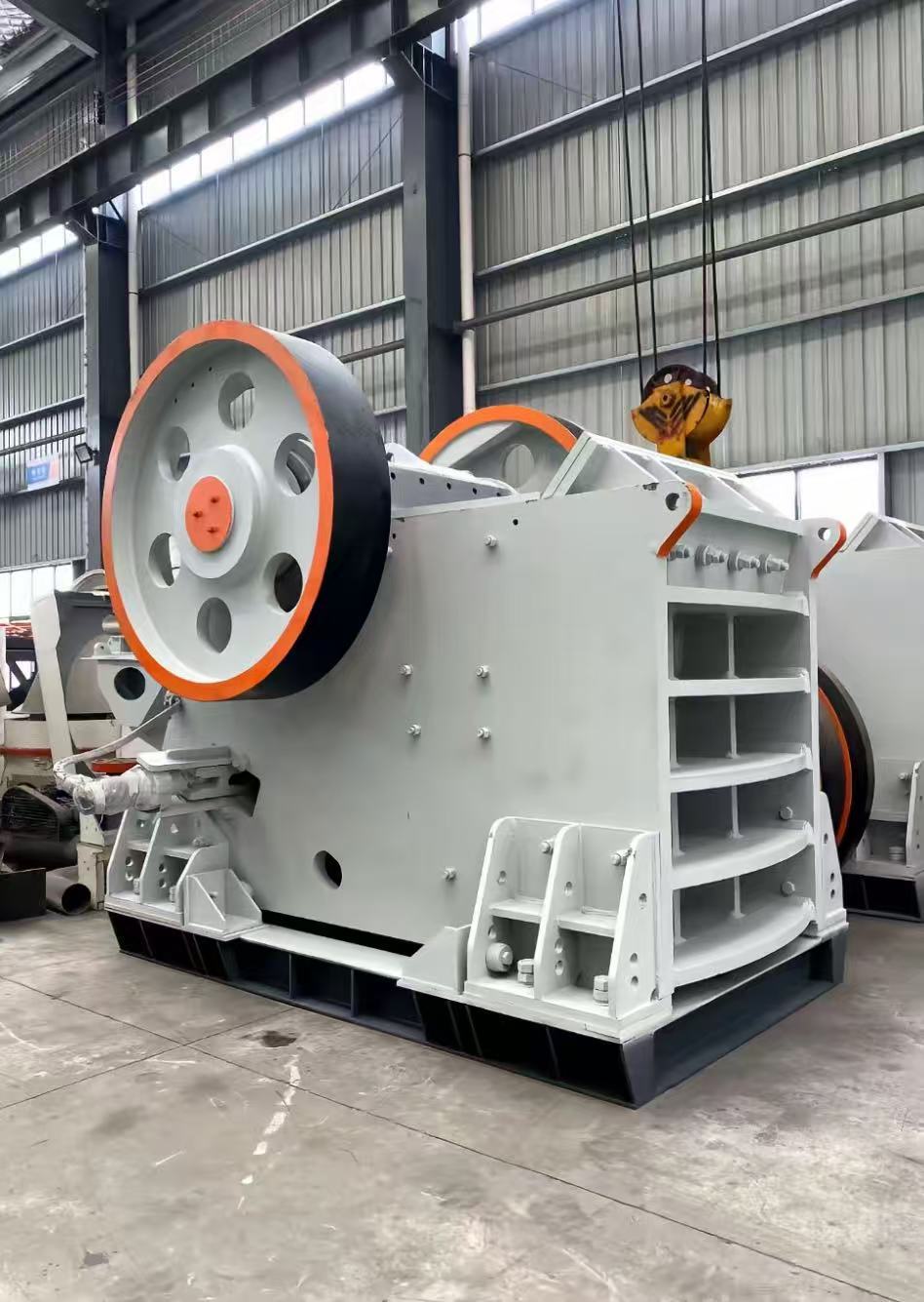 YH-PE500x750 Primary Jaw Crusher with 500x750 mm Feed Opening 30-80 t/h Capacity and High Manganese Steel Jaw Plates