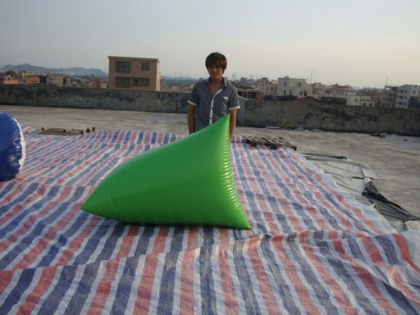 Custom High Density, PVC Tarpaulin Inflatable Paint Bunker Trampoline Combo