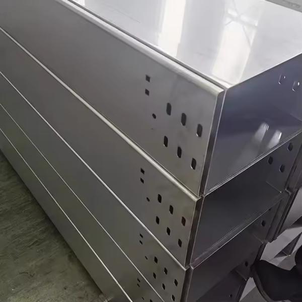 Efficiently Manage Cables with Width 50-1300mm Steel Cable Management Troughs