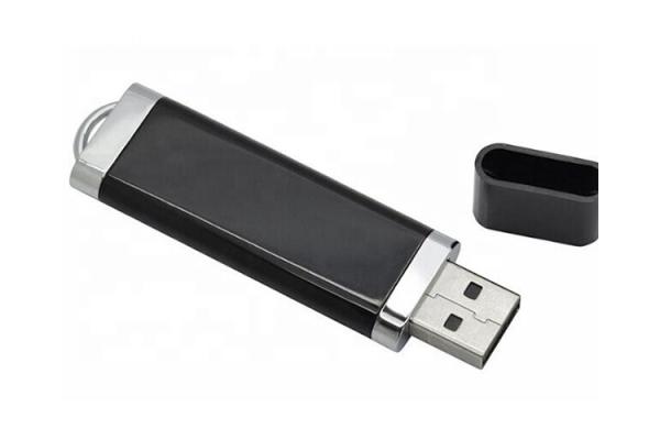 Plastic 16G 2.0 USB blue color with customized logo and package from show life brand