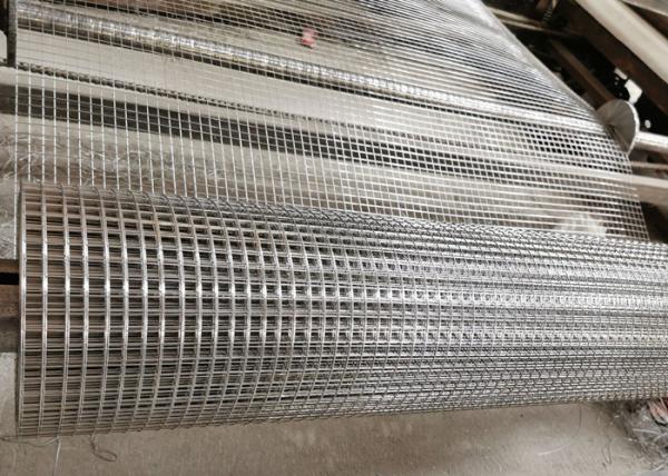 Plain Weave 2x2 Galvanized Wire Mesh Fence 30 Meters Long 1/4 Inch