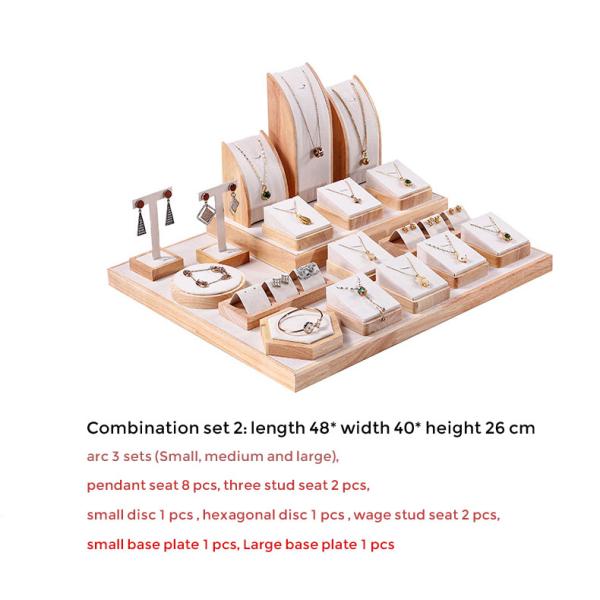 Торговля деревянными ювелирными изделиями