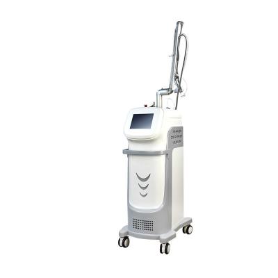 máquina fracionária 60W female intimate areal Rejuvenation Machine do laser do CO2 400mj